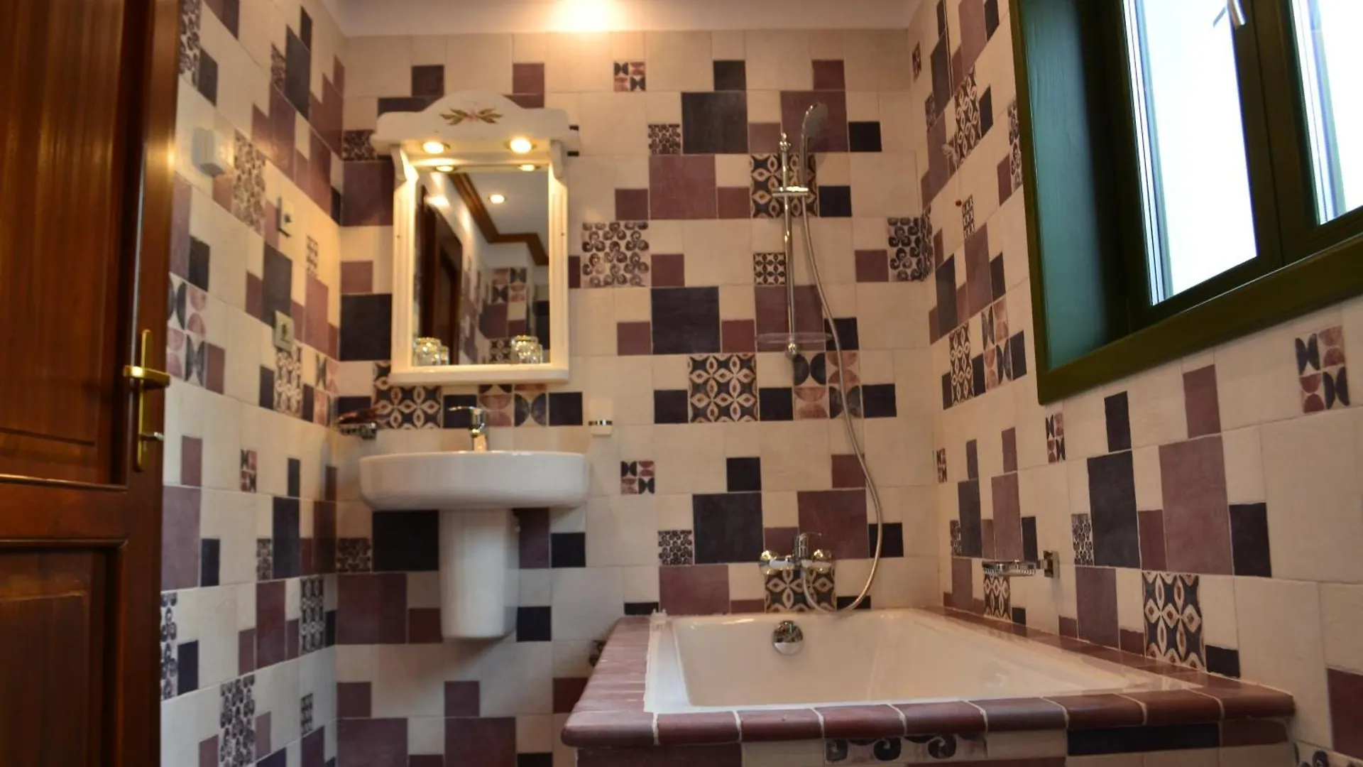 Casa Comana Boutique Hotel Bucharest