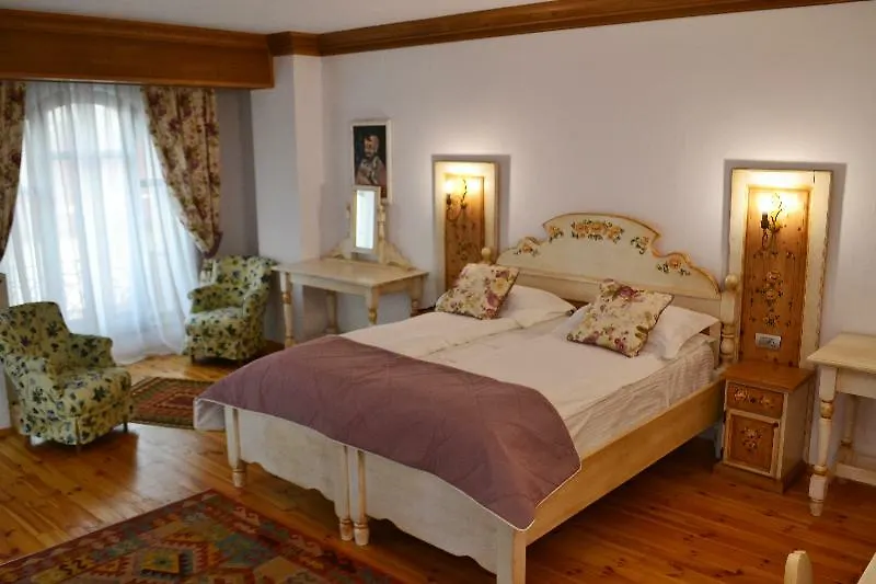 Casa Comana Boutique Hotel Bucharest 4*,